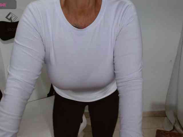 bety-cum3 webcam