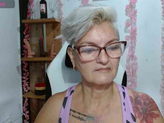 bety-cum3 webcam