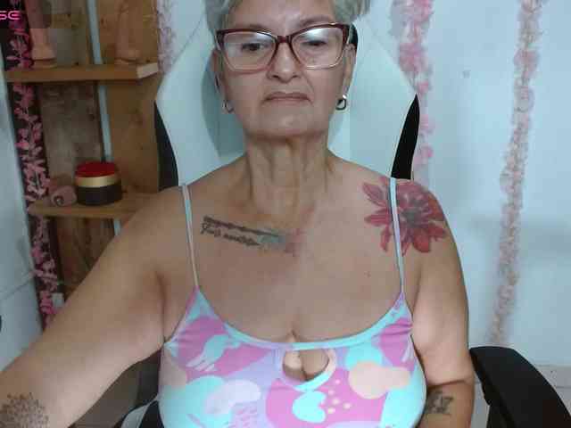 bety-cum3 webcam