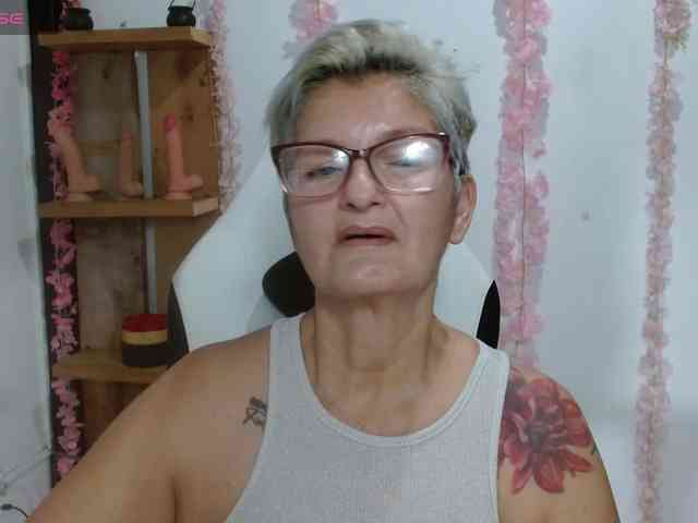 bety-cum3 webcam