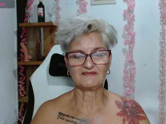 bety-cum3 webcam