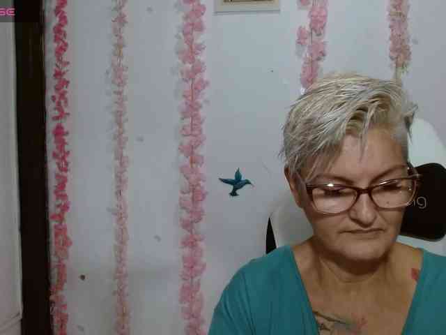 bety-cum3 webcam