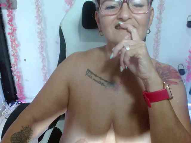 bety-cum3 webcam