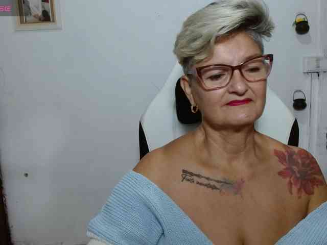 bety-cum3 webcam