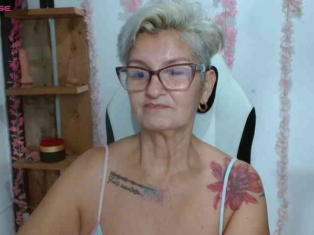 bety-cum3 webcam