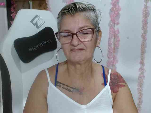 bety-cum3 webcam