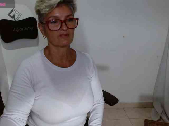 bety-cum3 webcam
