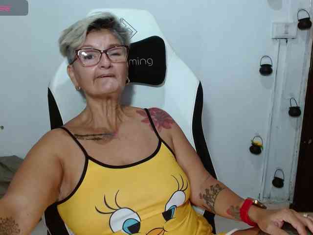 bety-cum3 webcam