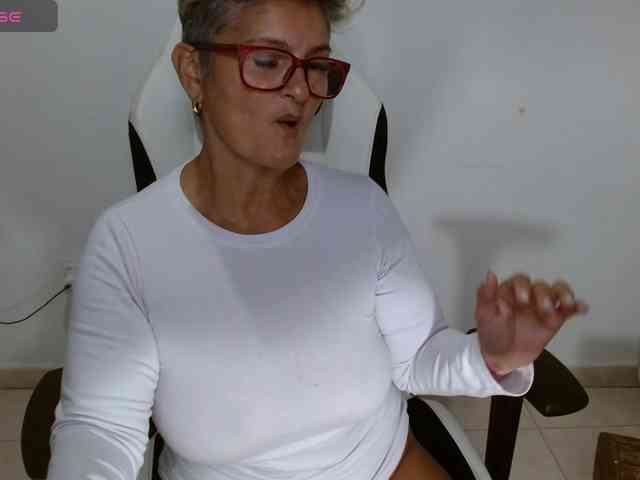 bety-cum3 webcam