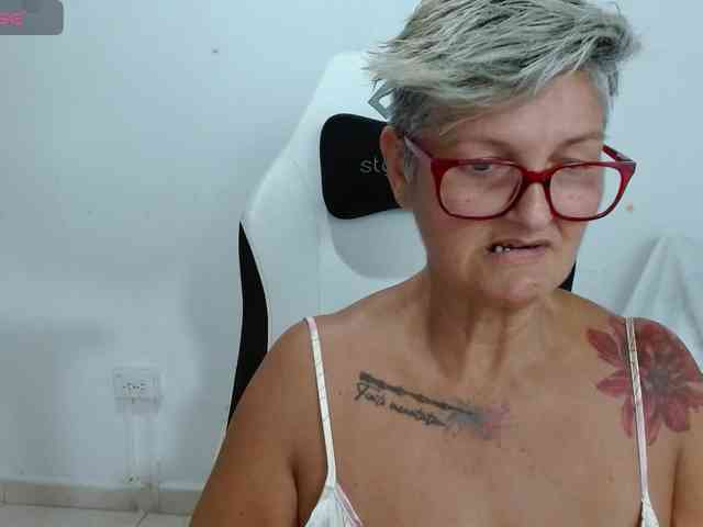 bety-cum3 webcam