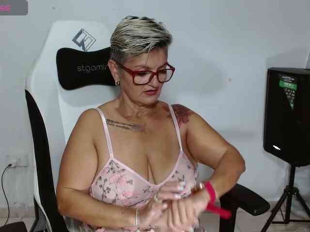 bety-cum3 webcam