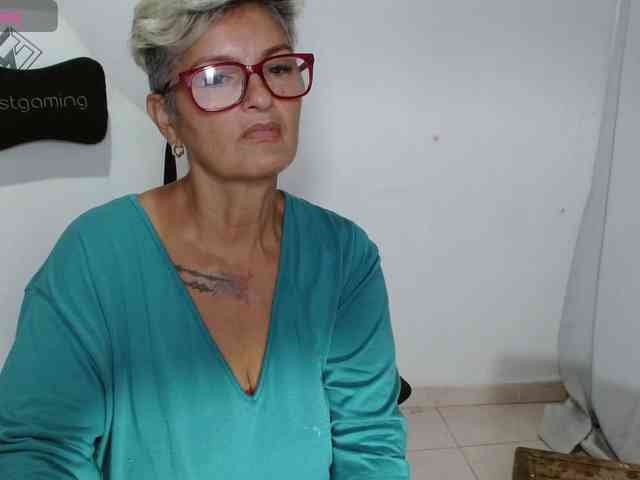 bety-cum3 webcam
