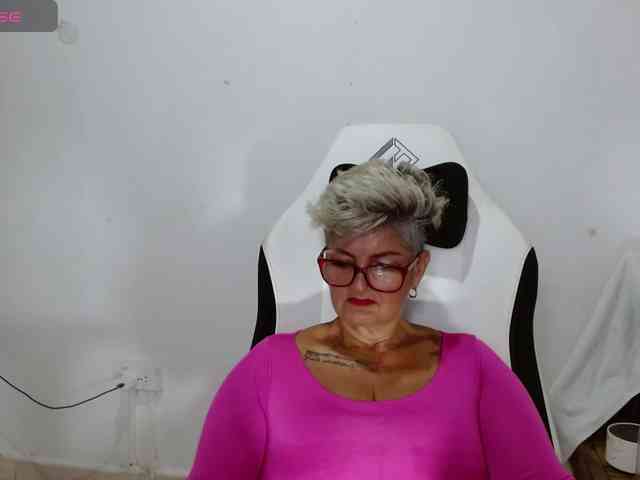 bety-cum3 webcam