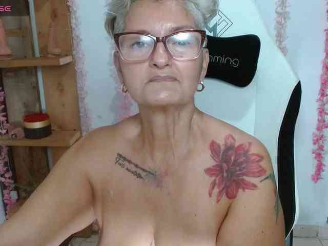 bety-cum3 webcam
