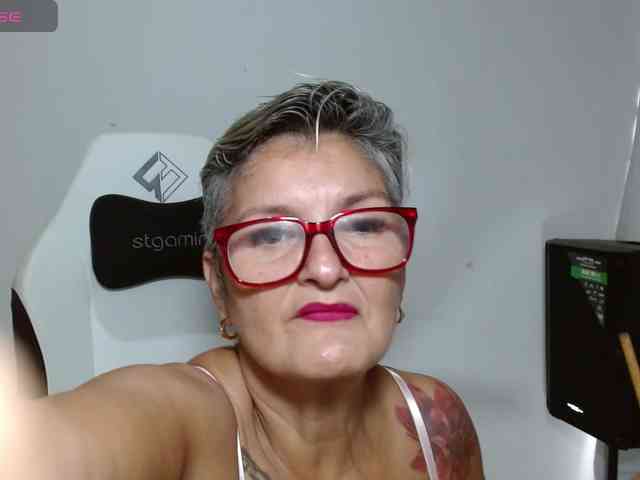 bety-cum3 webcam