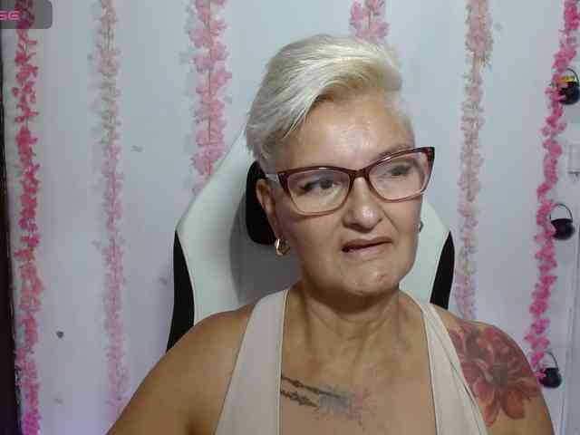bety-cum3 webcam