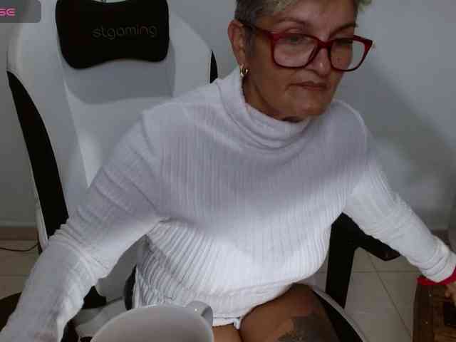 bety-cum3 webcam