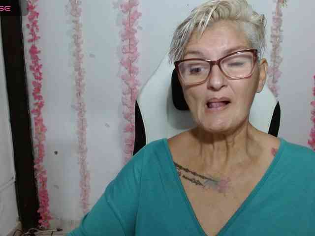 bety-cum3 webcam