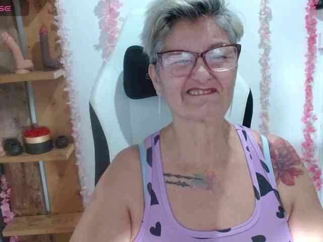bety-cum3 webcam