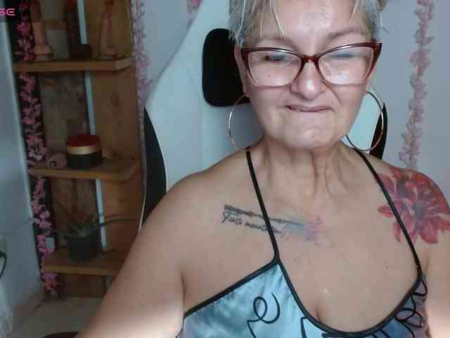 bety-cum3 webcam
