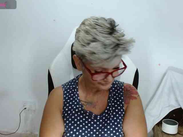 bety-cum3 webcam