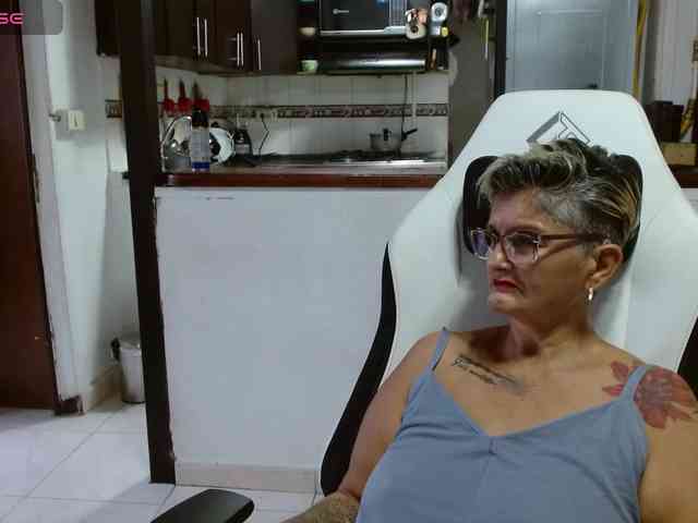bety-cum3 webcam