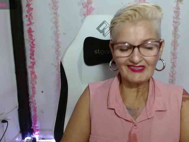 bety-cum3 webcam