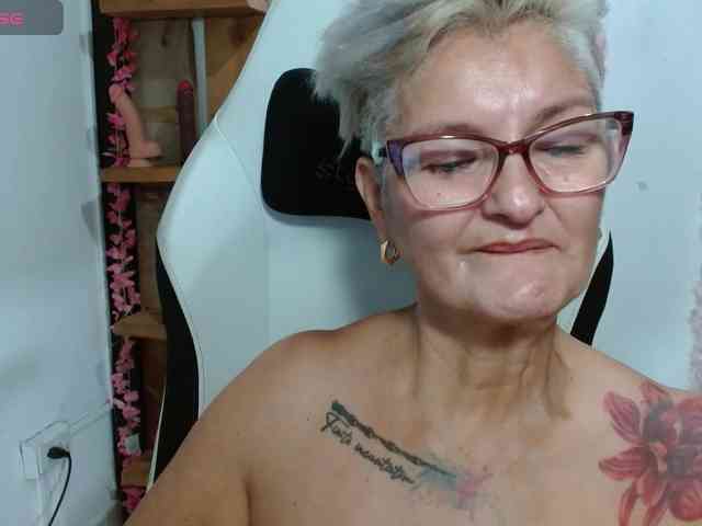 bety-cum3 bety-cum3