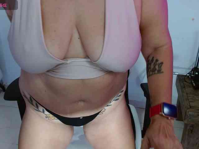 bety-cum3 webcam