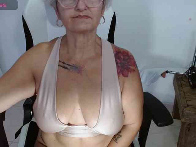 bety-cum3 webcam