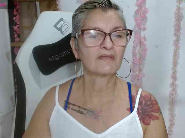 bety-cum3 webcam