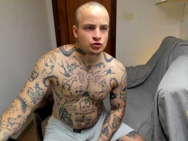 Layneinchains