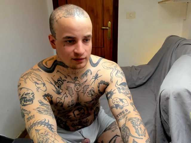 Layneinchains