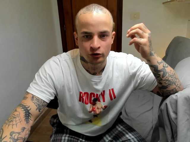 Layneinchains
