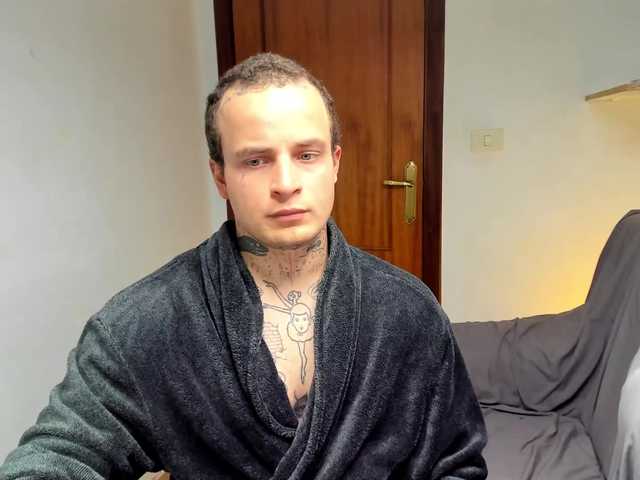Layneinchains