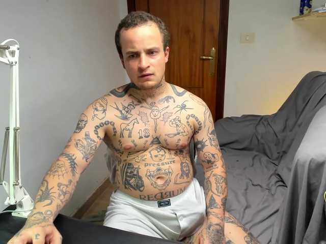 Layneinchains