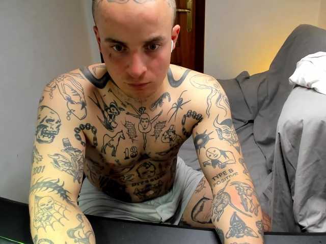 Layneinchains