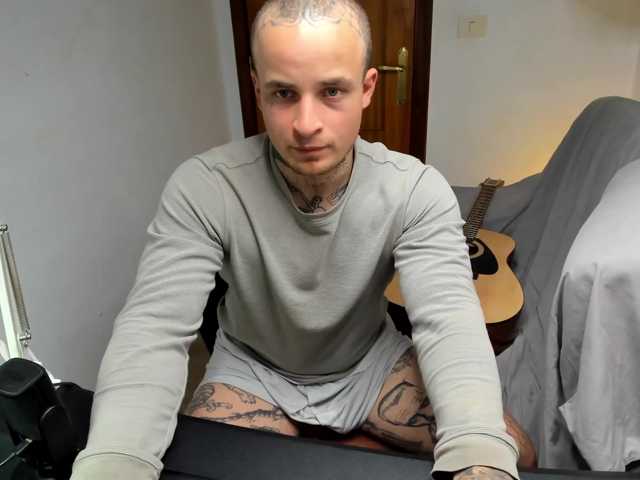 Layneinchains