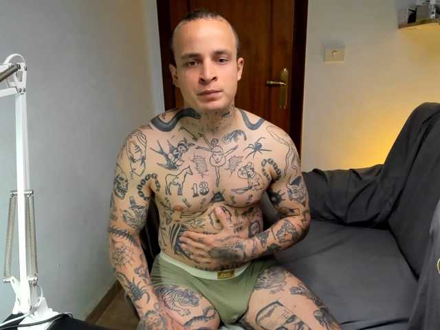 Layneinchains