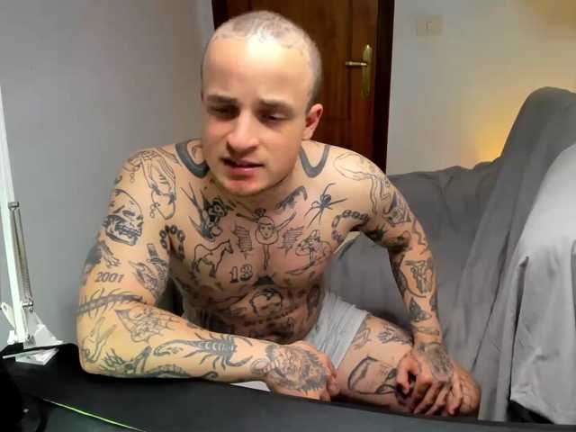Layneinchains