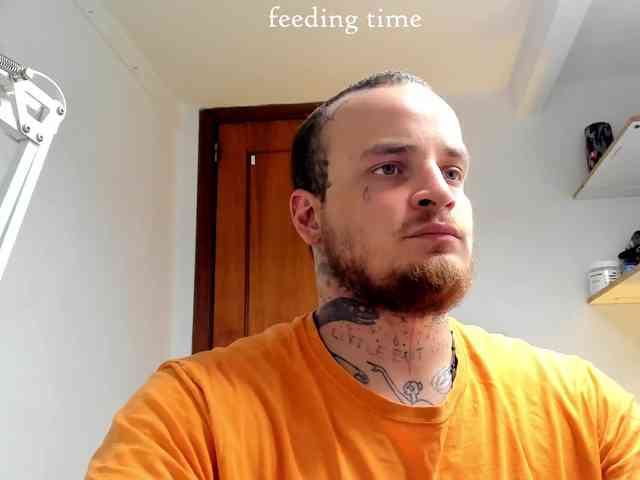 Layneinchains Layneinchains