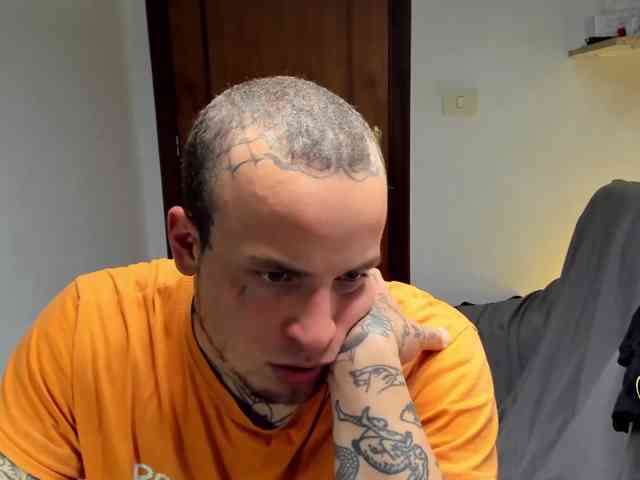 Layneinchains