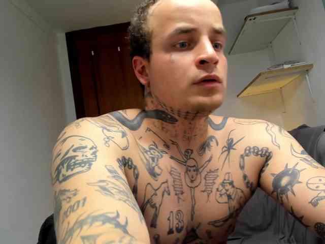 Layneinchains