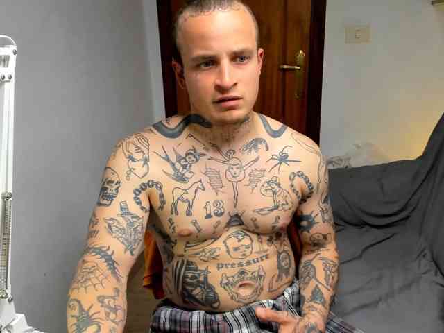 Layneinchains