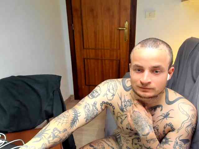 Layneinchains