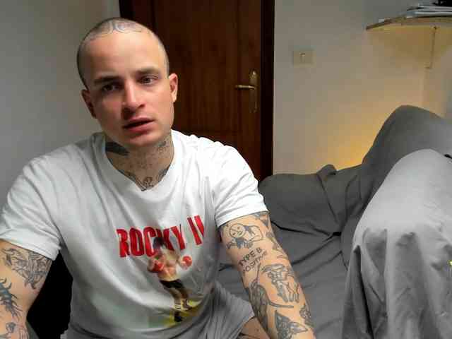Layneinchains