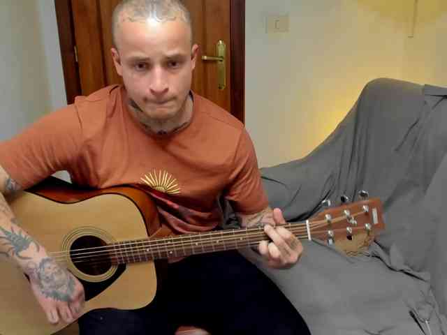 Layneinchains