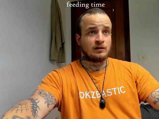 Layneinchains Live Webcam on BongaCams