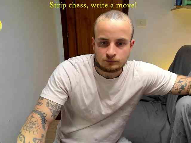Layneinchains Sex Cam Show