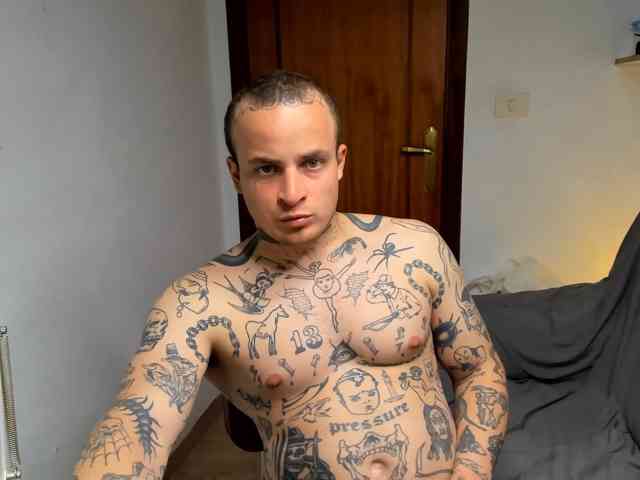 Layneinchains